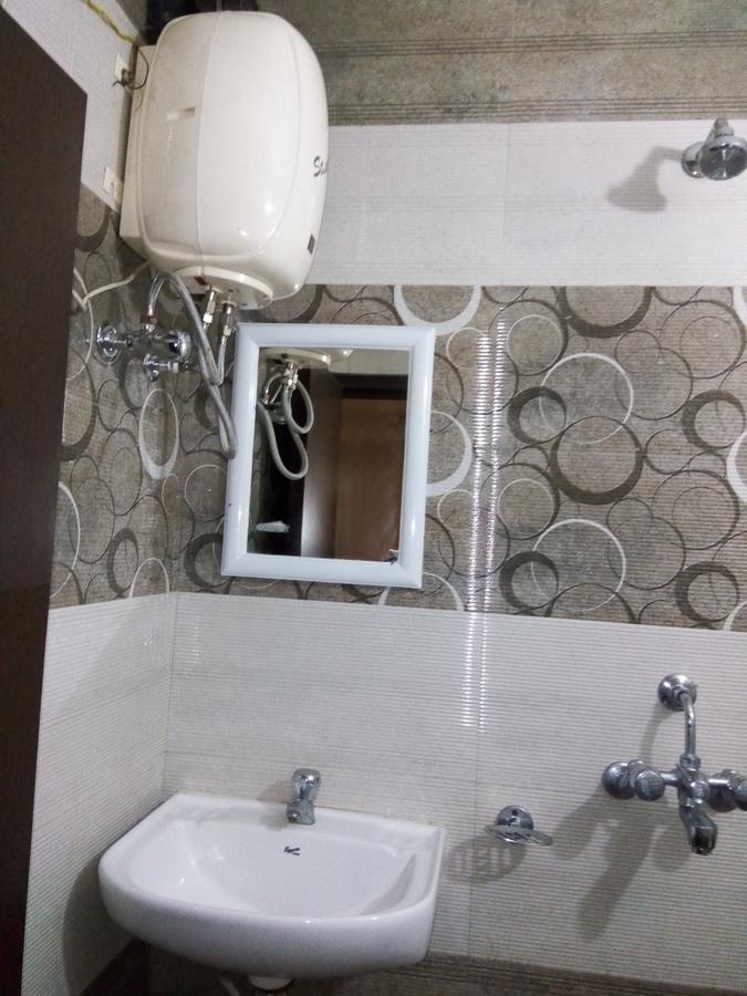 Oyo 3512 Hotel Crystal Residency Jamshedpur Eksteriør billede